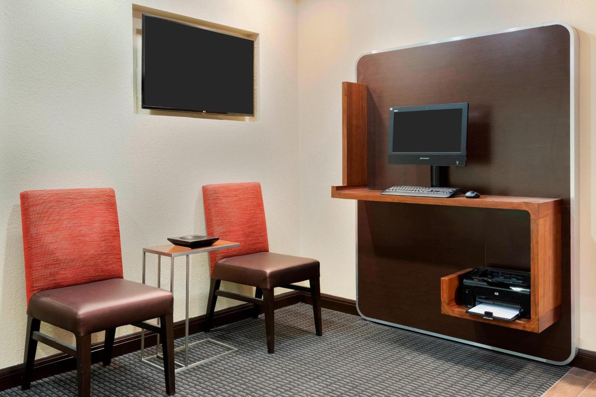 Towneplace Suites Savannah Midtown Eksteriør billede