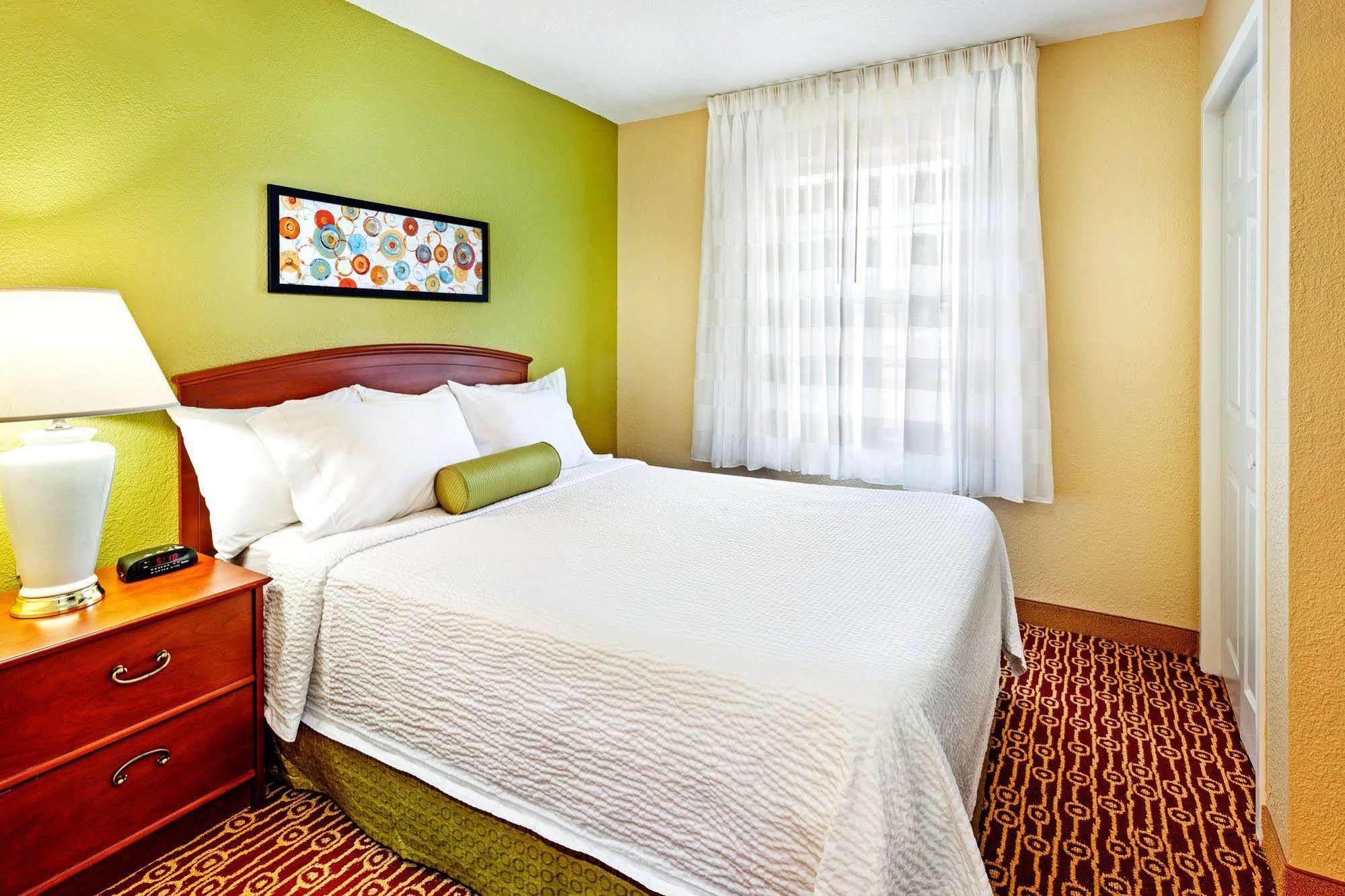 Towneplace Suites Savannah Midtown Eksteriør billede