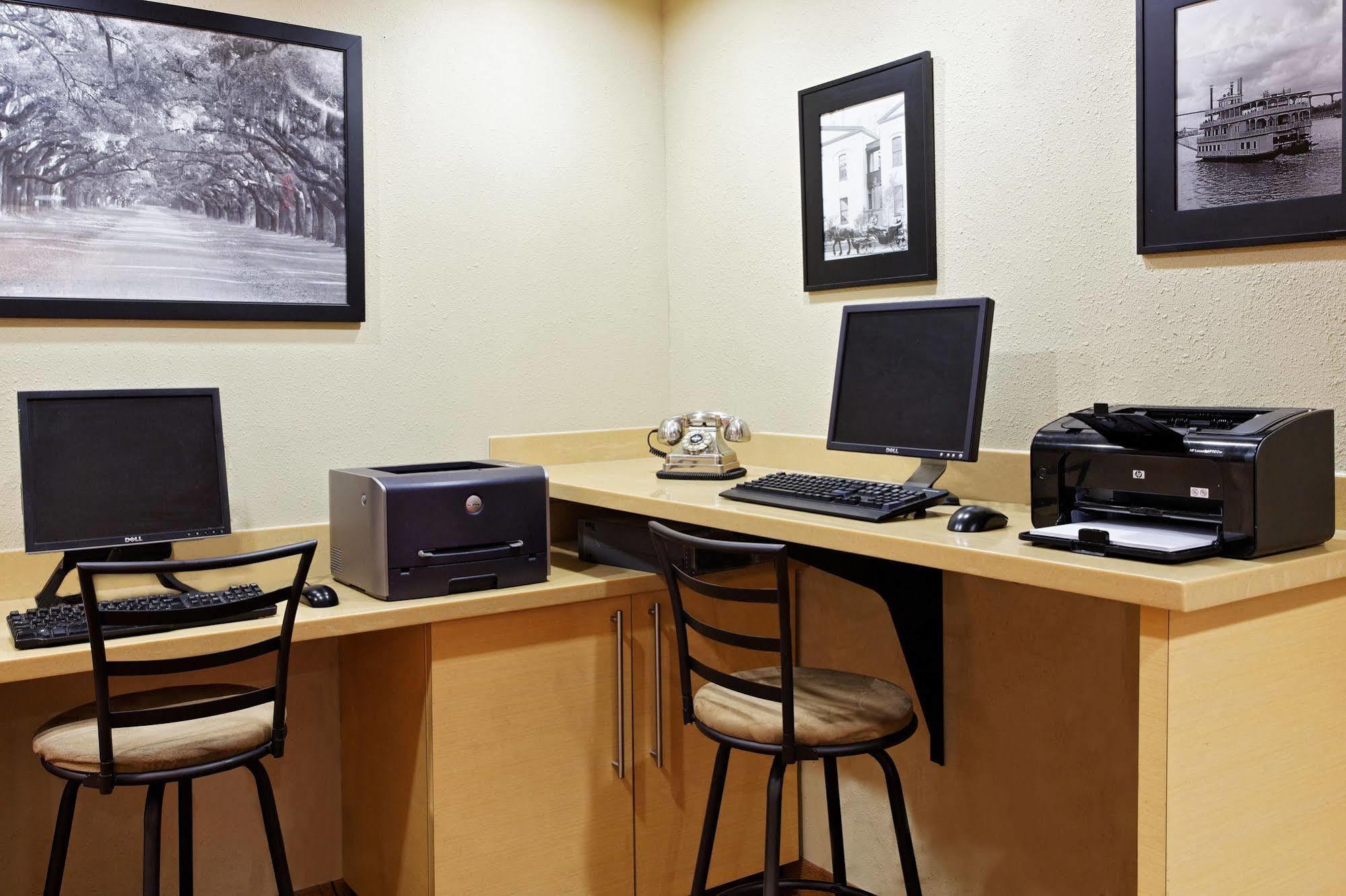Towneplace Suites Savannah Midtown Eksteriør billede